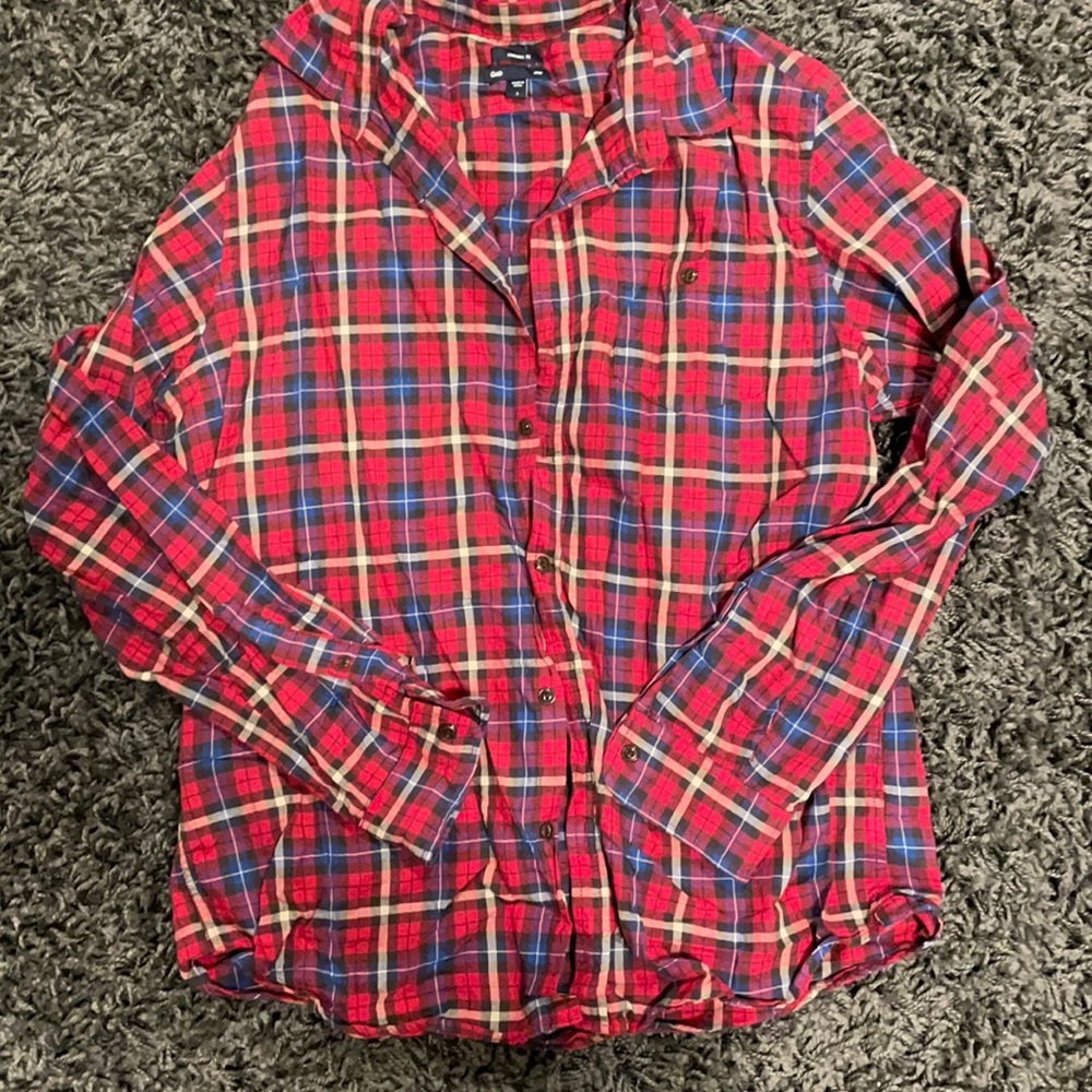 GAP Men’s classic fit striped button down shirt